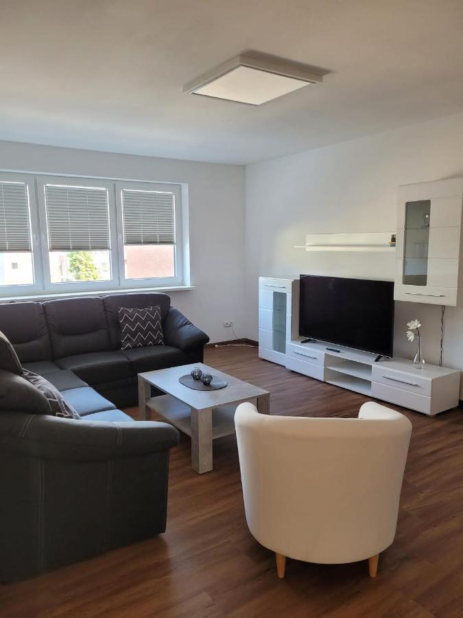 Schoene Einfache Ferienwohnung Zwischen Stadt Und Meer Wilhelmshaven Exterior photo